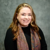 Eibhleann Caffrey headshot square 2