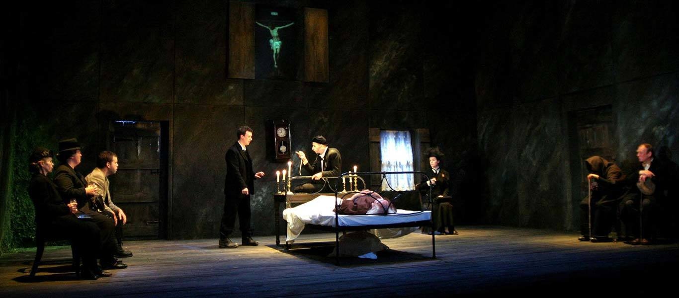 Sharons Grave 2003
